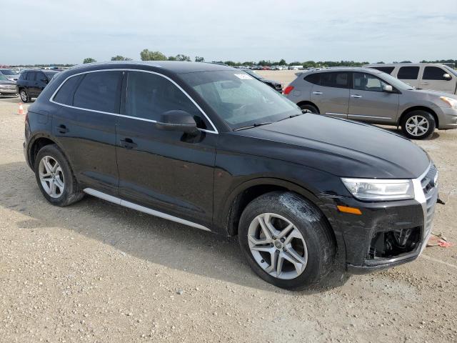 WA1ANAFYXK2124934 2019 AUDI Q5, photo no. 4