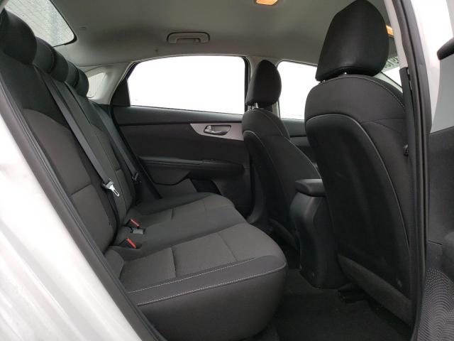 3KPF24AD4PE596776 KIA FORTE LX
