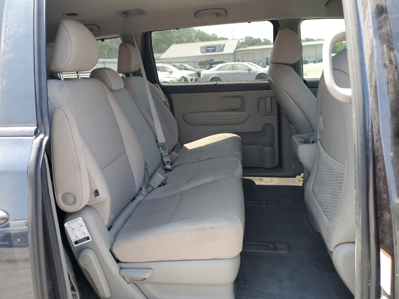 KNDMB5C18G6128006 2016 Kia Sedona Lx