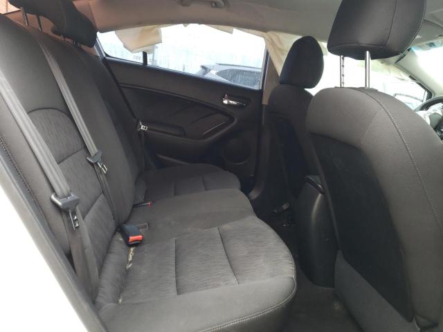 KNAFK4A63G5538586 KIA FORTE LX