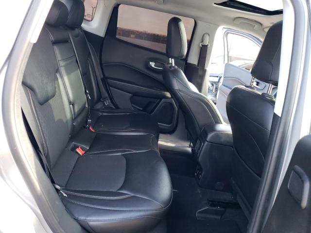 3C4NJCBB1JT414332 Jeep Compass Latitude