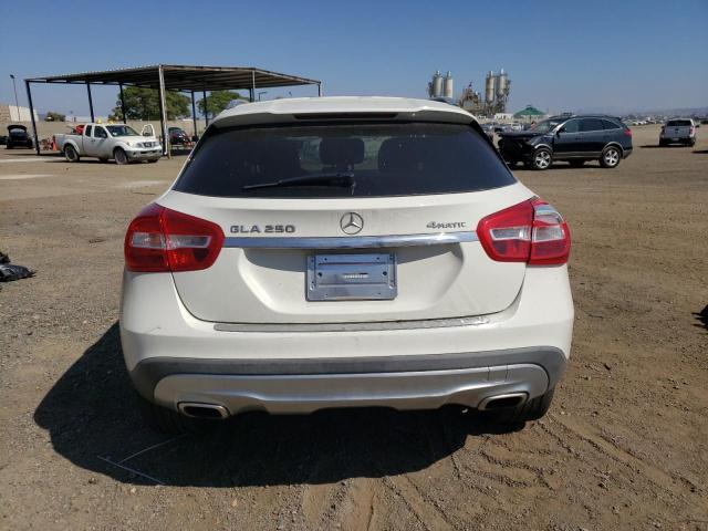 WDCTG4GBXGJ198236 Mercedes-Benz Gla 250 4matic