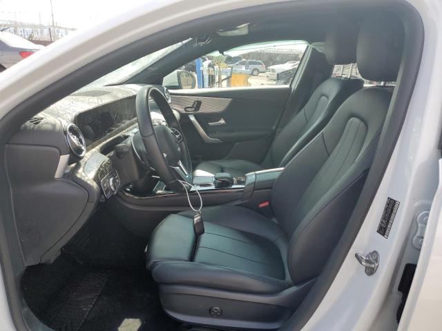 W1K3G4EB5LJ236562 Mercedes-Benz A 220