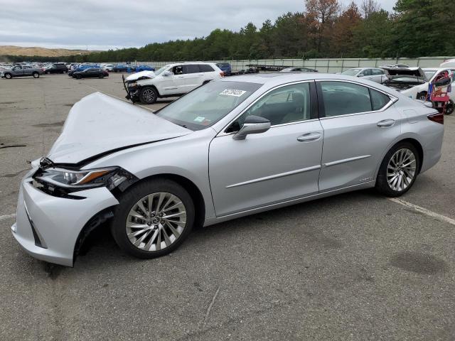 2019 Lexus ES 300h 