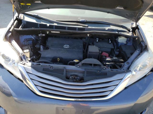 5TDYK3DC3FS569501 Toyota SIENNA XLE