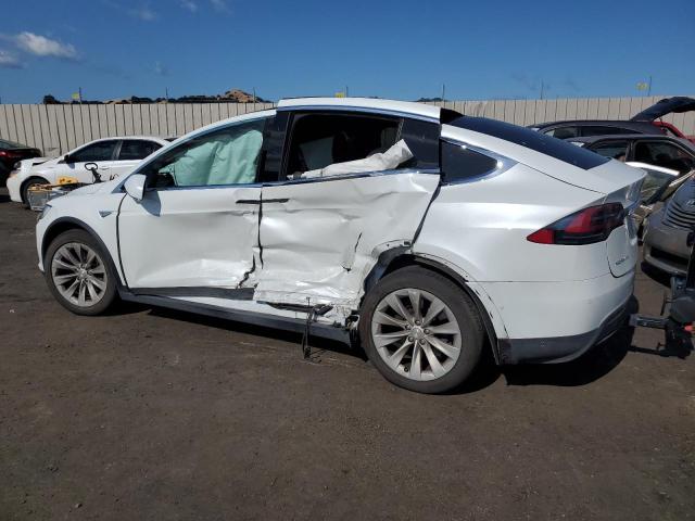 5YJXCBE27GF001704 Tesla MODEL X