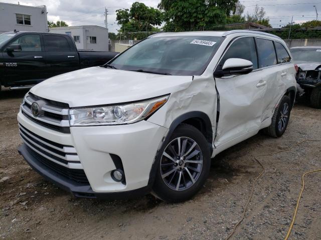 2018 Toyota Highlander SE