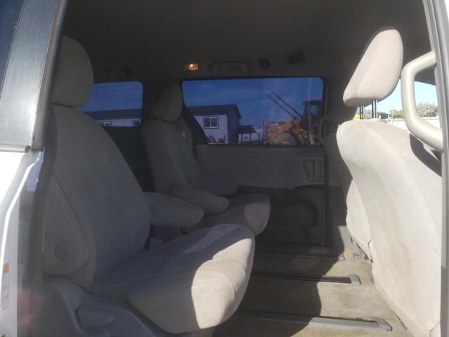 5TDZK3DC6FS527571 Toyota SIENNA