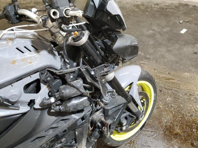 2017 YAMAHA FZ10 - JYARN48E2HA000373