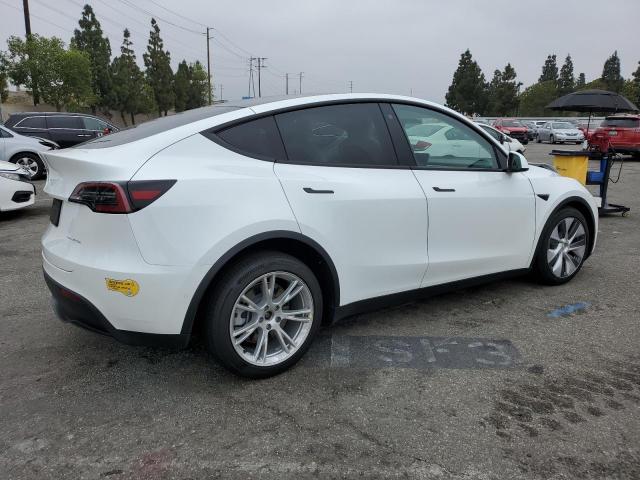 7SAYGAEE0NF347509 Tesla Model Y