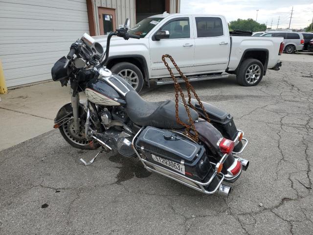 2011 HARLEY-DAVIDSON FLHTC - 1HD1FF416BB615179