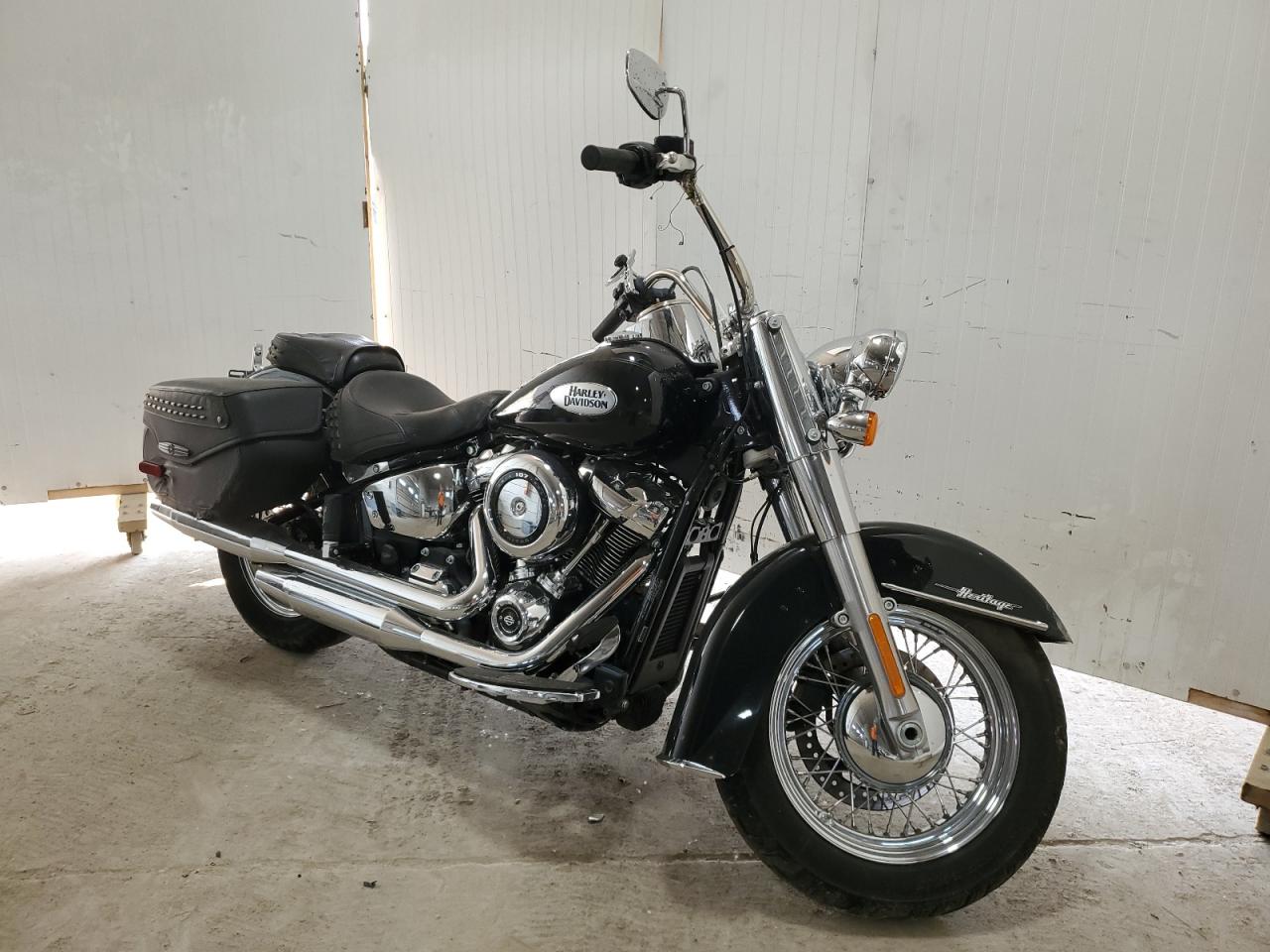 1HD1YAJ18MB045576 HARLEY-DAVIDSON FLHC 2021