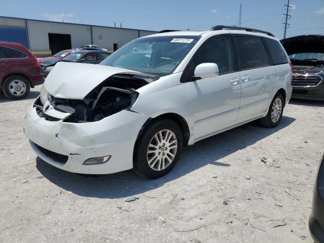 2010 Toyota Sienna XLE