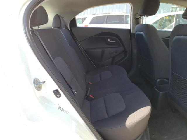 KNADM5A30G6621612 KIA RIO LX