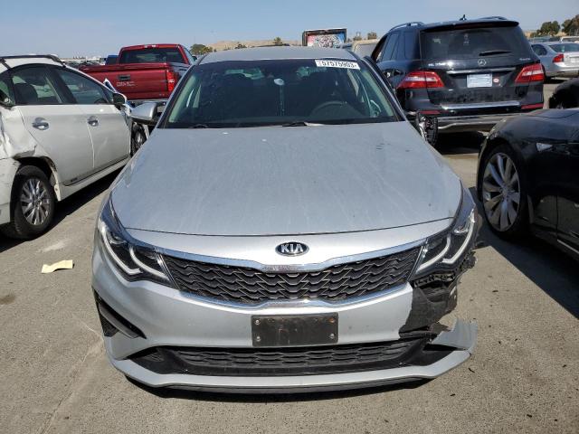 5XXGT4L38KG281713 KIA Optima Lx