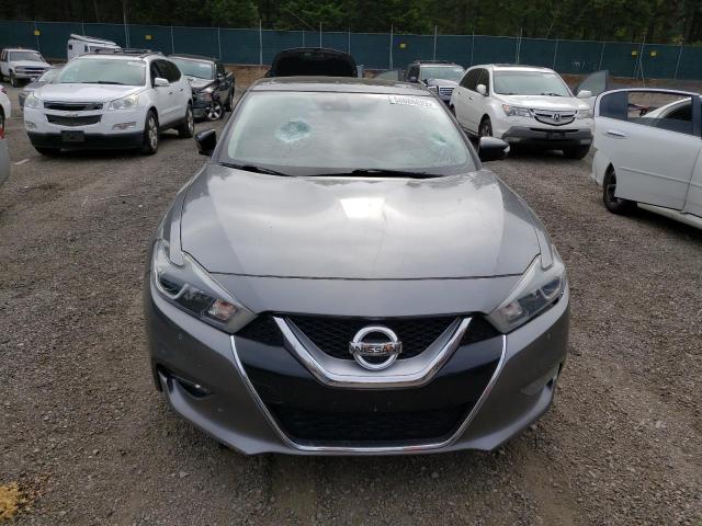 1N4AA6AP2GC383020 Nissan Maxima 3.5s
