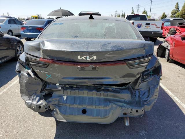 3KPF24AD6PE572091 KIA FORTE LX