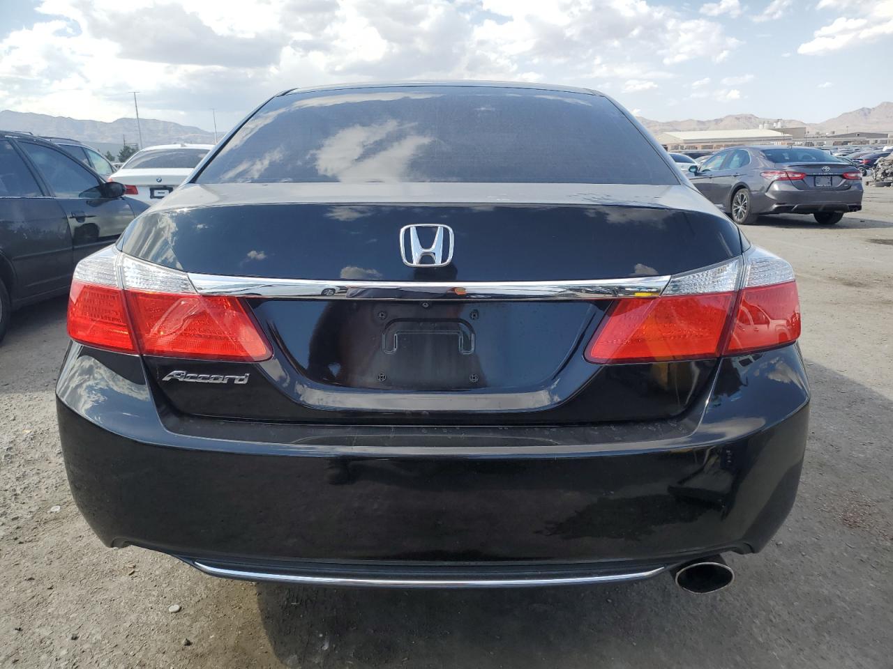 1HGCR2F32DA081925 2013 Honda Accord Lx