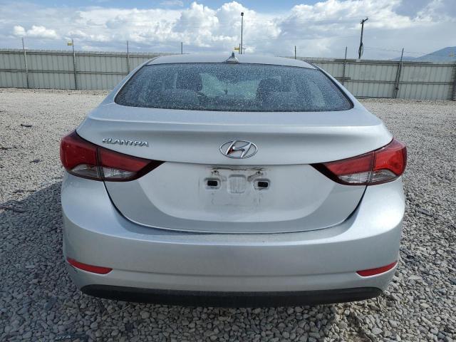 KMHDH4AE2GU581835 Hyundai ELANTRA SE