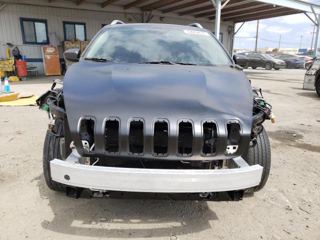1C4PJLCB0HW535073 Jeep Cherokee Latitude