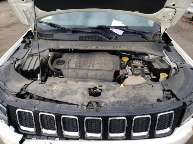 3C4NJDCB7KT723275 Jeep Compass Limited