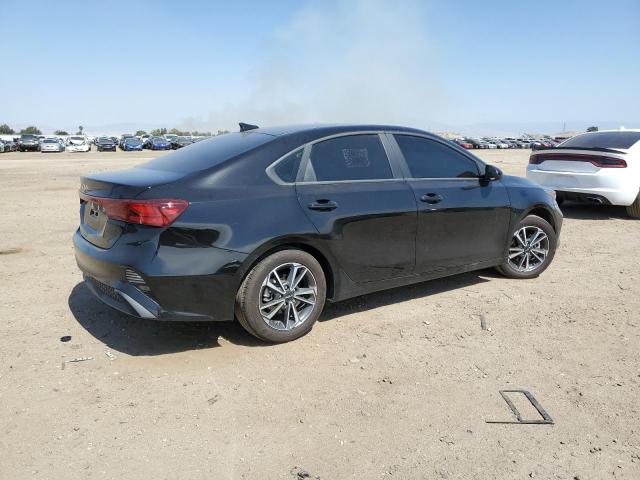 3KPF24AD1NE499029 KIA FORTE FE
