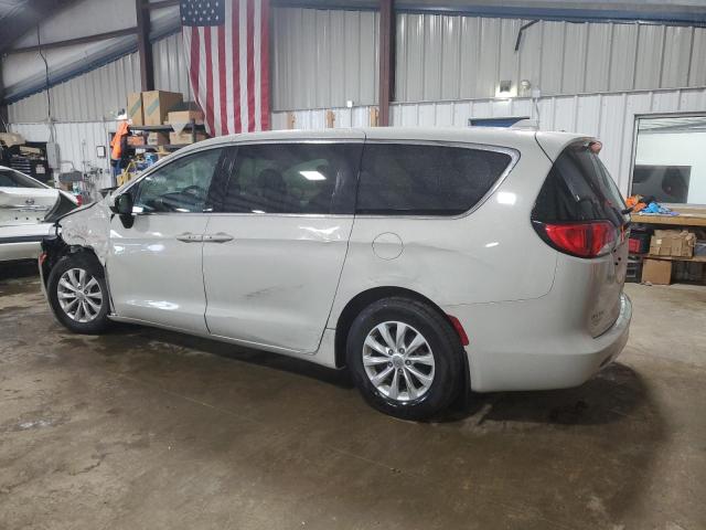 2017 Chrysler Pacifica - Image 2