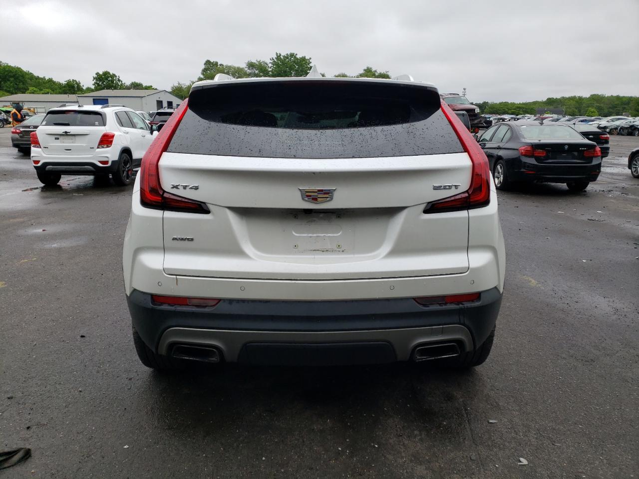 1GYFZDR48KF203323 Cadillac XT4 PREMIU 6