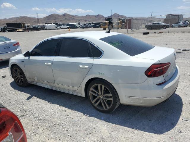 2017 VOLKSWAGEN PASSAT R-L - 1VWDT7A35HC083927