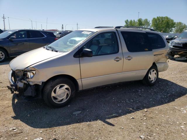 2000 Toyota Sienna LE