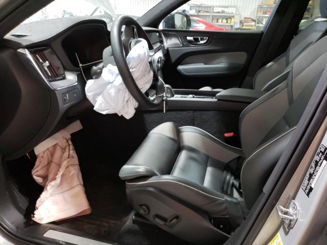 2022 VOLVO XC60 B6 R- YV4062RM3N1972254