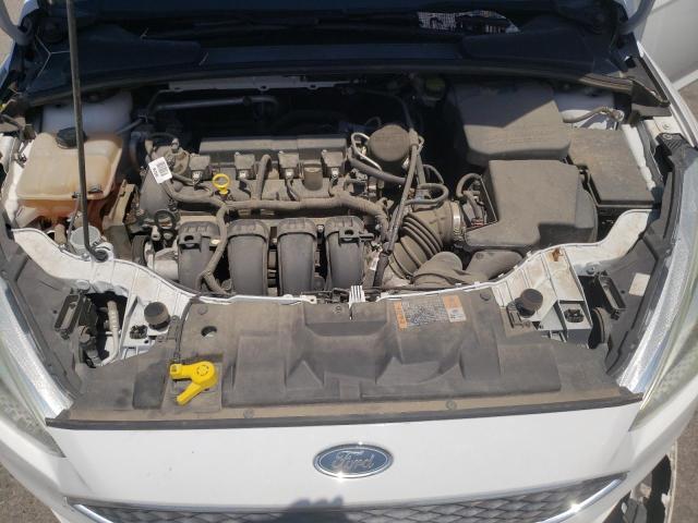 1FADP3F22FL313586 Ford FOCUS SE
