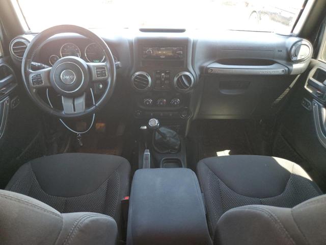 1C4BJWDG2GL142018 Jeep Wrangler Unlimited Sport
