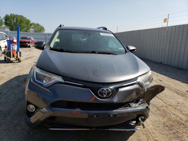 JTMWFREV7HJ702386 Toyota Rav4 Xle