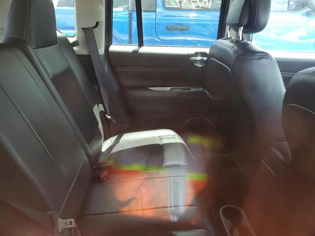 1C4NJDEB2GD718284 Jeep Compass Latitude