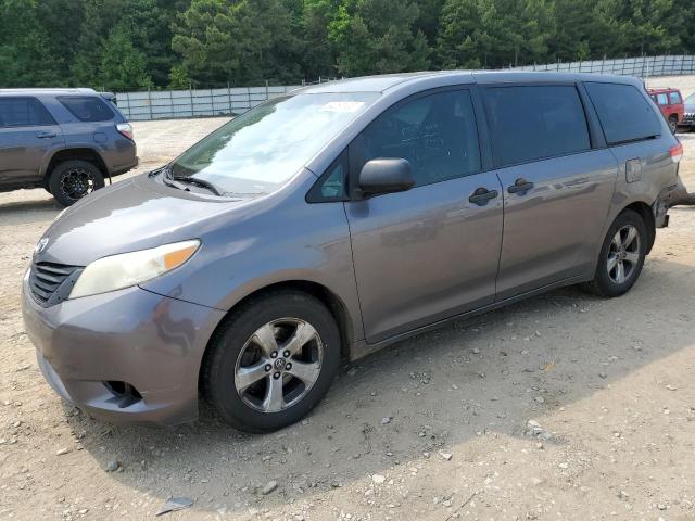 2011 Toyota Sienna 