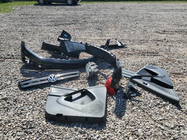 2017 VOLKSWAGEN TIGUAN WOL - WVGSV7AX0HK004432