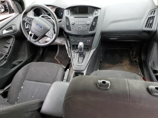 1FADP3K25FL220325 Ford FOCUS SE