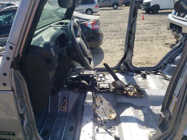 1C4BJWDG0EL133461 Jeep Wrangler Unlimited Sport