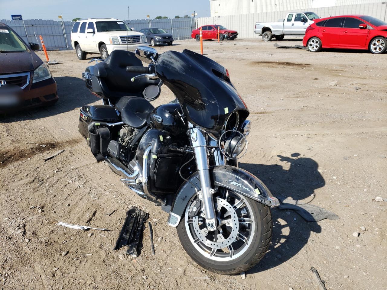 1HD1FCC14JB668266 HARLEY-DAVIDSON FLHTCU ULT 2018