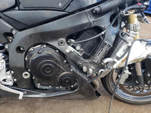 2011 SUZUKI GSX750 - JS1GR7MA3B2103611