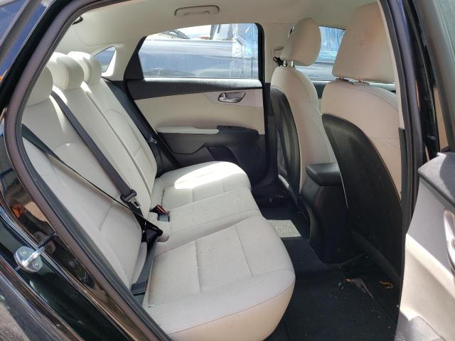 3KPF24AD5NE434913 KIA FORTE FE