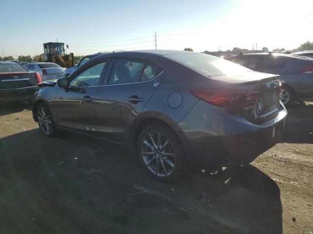 3MZBN1V39JM204732 Mazda 3 TOURING