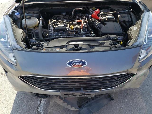 1FMCU0G6XNUB97900 Ford ESCAPE SE