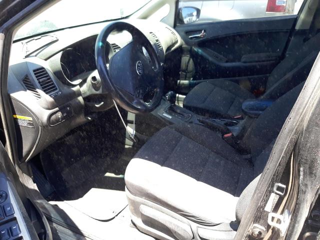 KNAFX4A65G5498268 KIA FORTE LX