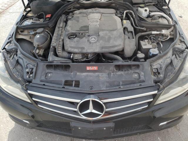 WDDGF8AB7ER311851 Mercedes-Benz C 300 4matic