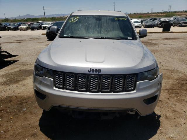 1C4RJEAG6JC208686 Jeep Grand Cherokee Laredo