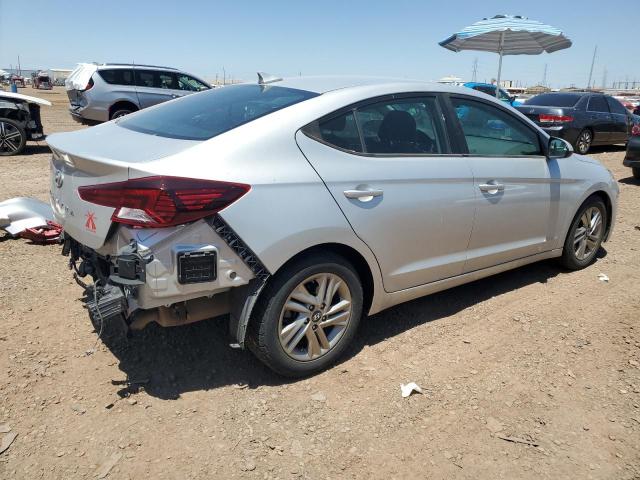 5NPD84LF4KH471012 Hyundai ELANTRA SEL