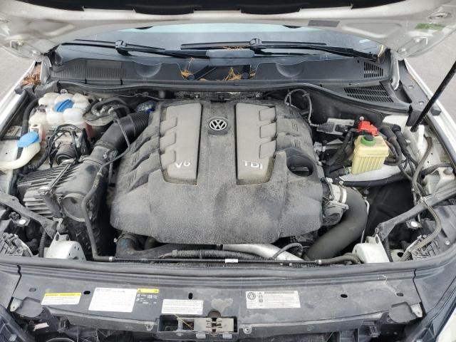 WVGEP9BP4ED009697 Volkswagen Touareg 2014. Фото: 11