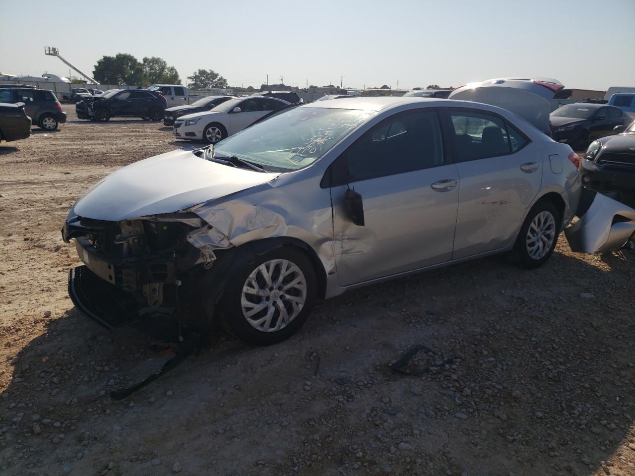 5YFBURHE3JP807136 TOYOTA COROILLA 2018